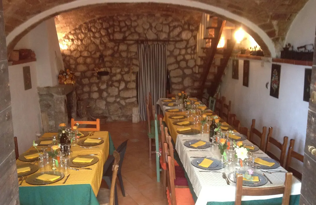 Fattoria La Tana della Volpe-1