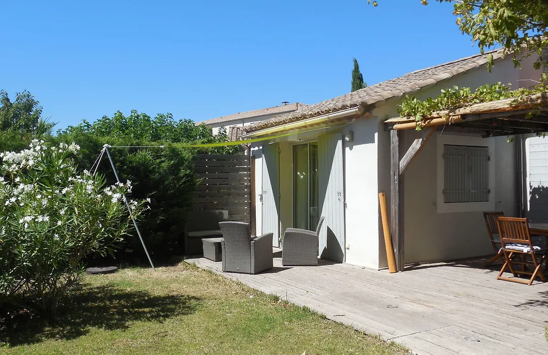 La Charmante Maison Bleue-1