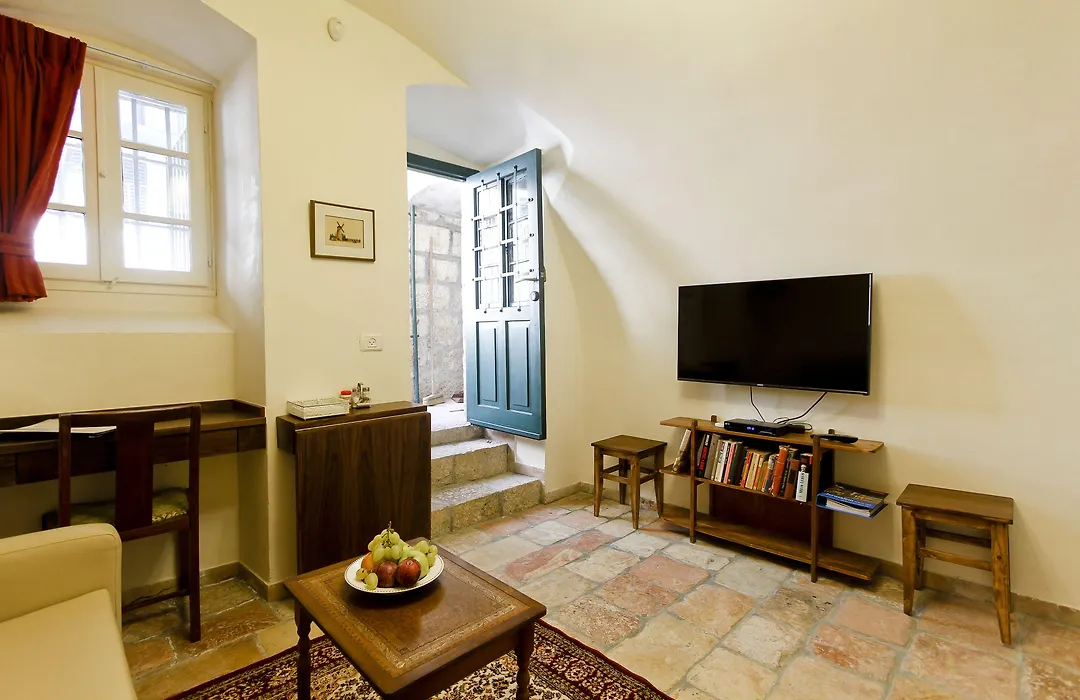 The Templer Inn-1