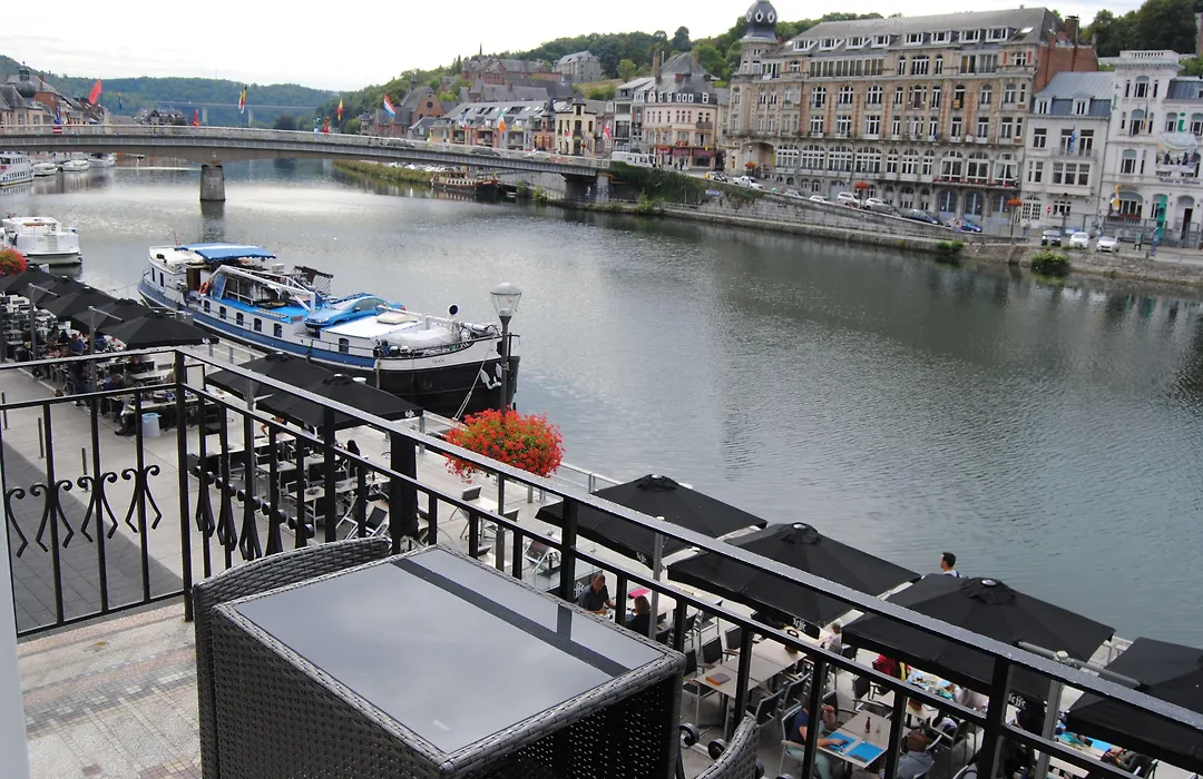 L'Inattendu "Sur La Croisette" Dinant Centre-1