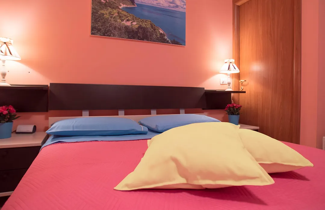 Juliette Rooms-1