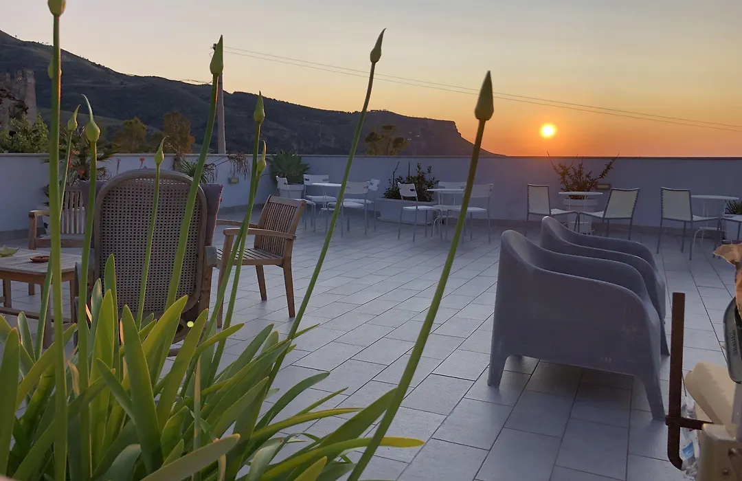 Casale Belvedere vista mare-1