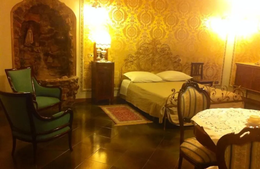 B&B Savarini-1