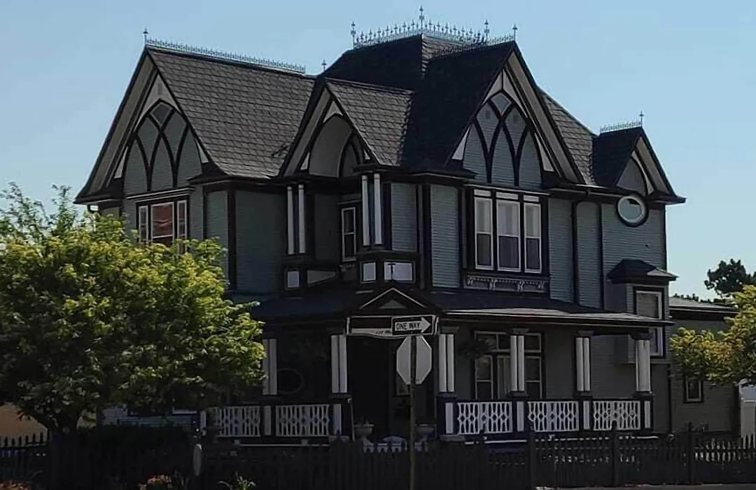 The Bissing House-1