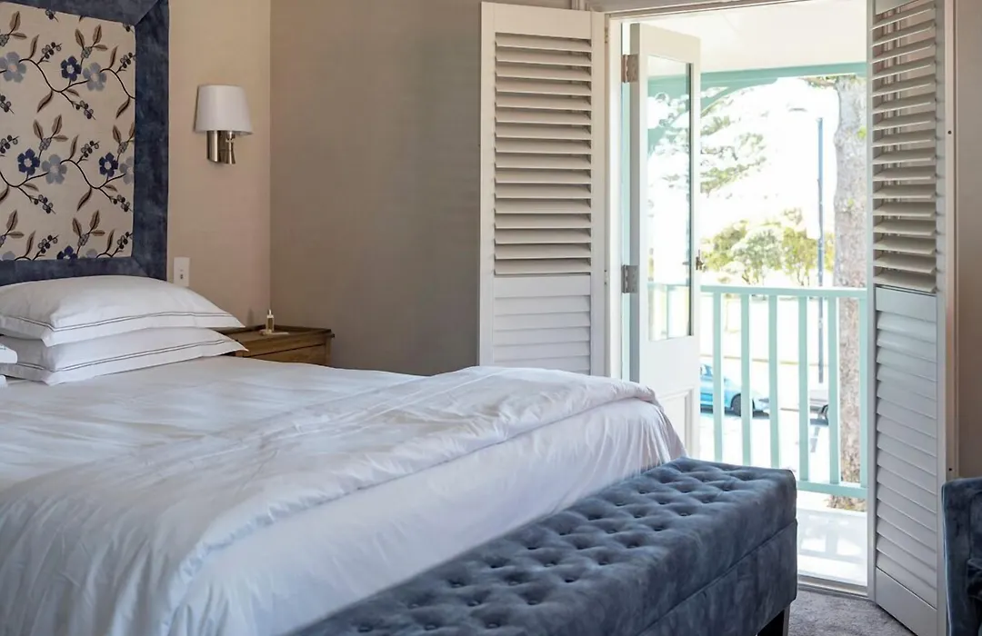 415 Marine Parade-1