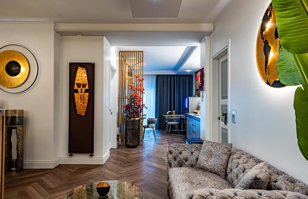 SOFIA Ultra Suite Collection-1