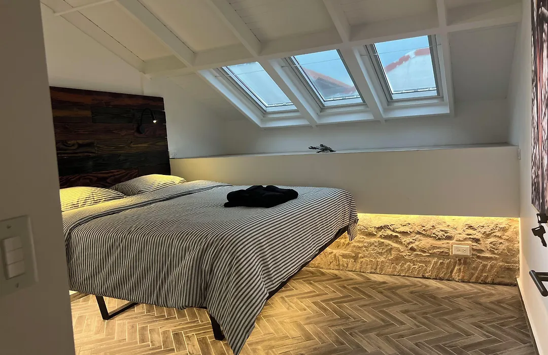 Corcho Rooms-1