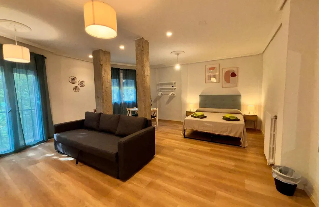 Rooms Carlos - junto a Plaza Mayor-1