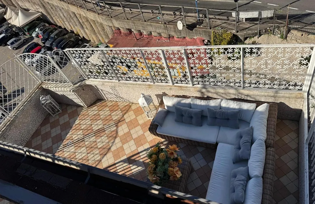 Yoyo House Luxury Napoli-1