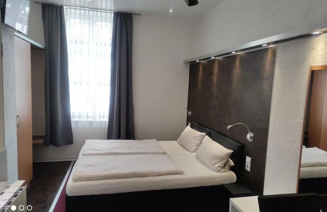 Hotel Corveyer Hof-1