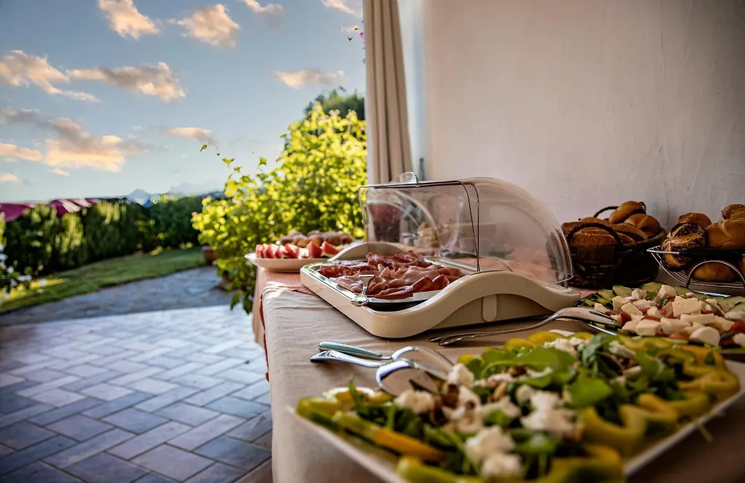 Dolce Luna-1