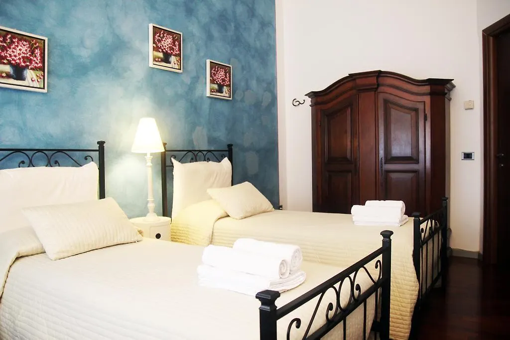 Primavera Rooms-1