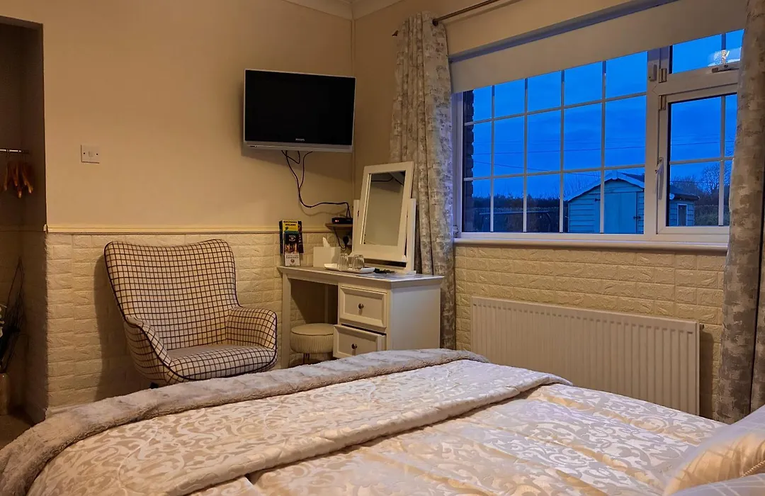 Inglewood Lodge B&B-1