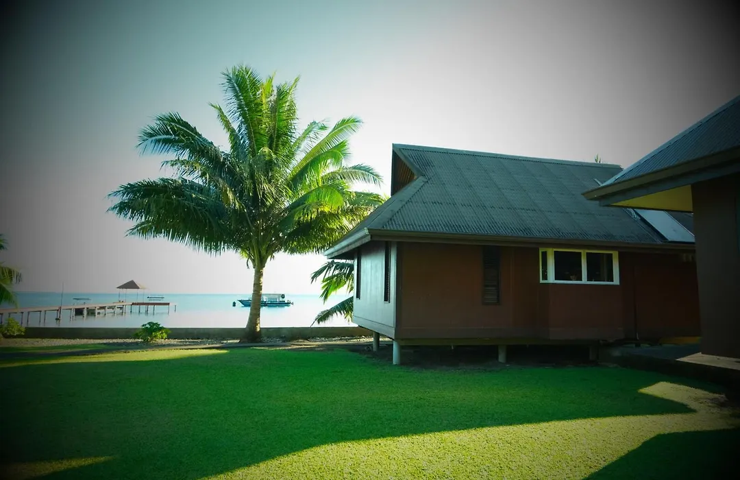 Pension Reva Teahupoo-1