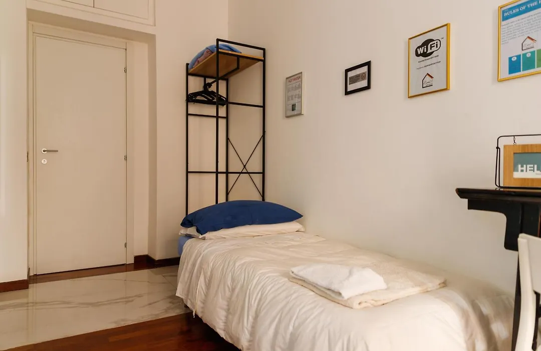 Emi'S Guest House-1