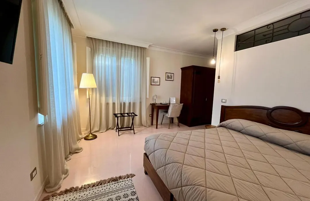 Palazzo Gessi Room&Breakfast-1