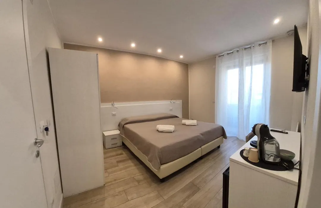 Seaside Holidays Guest House-1