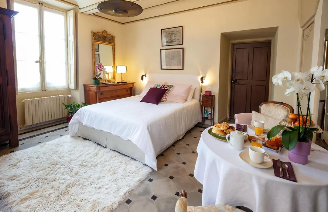 Une chambre au Château-1