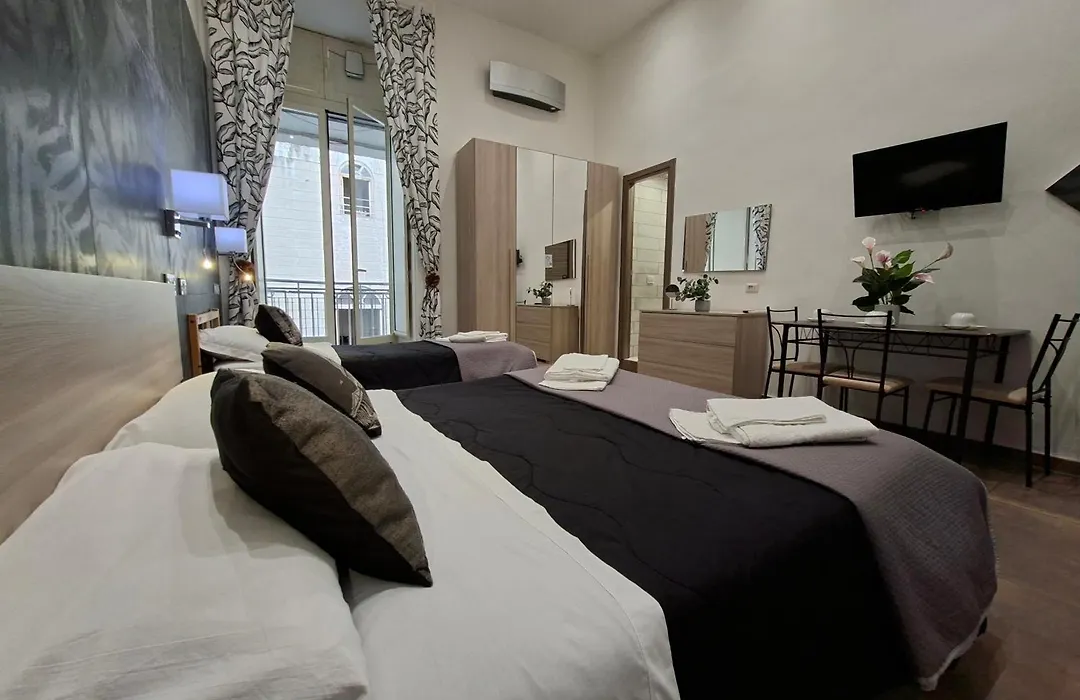 El Corazon De Napoles, Elegante Suite Nel Centro Storico Di Napoli-1