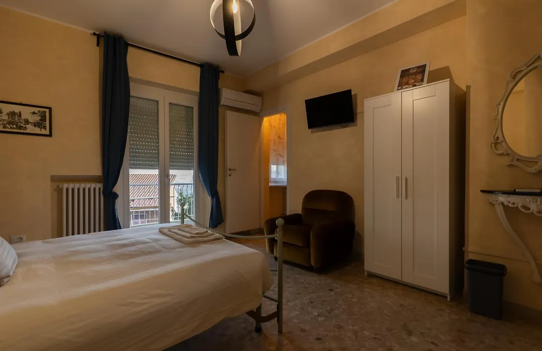 B&B 814 Fermo-1