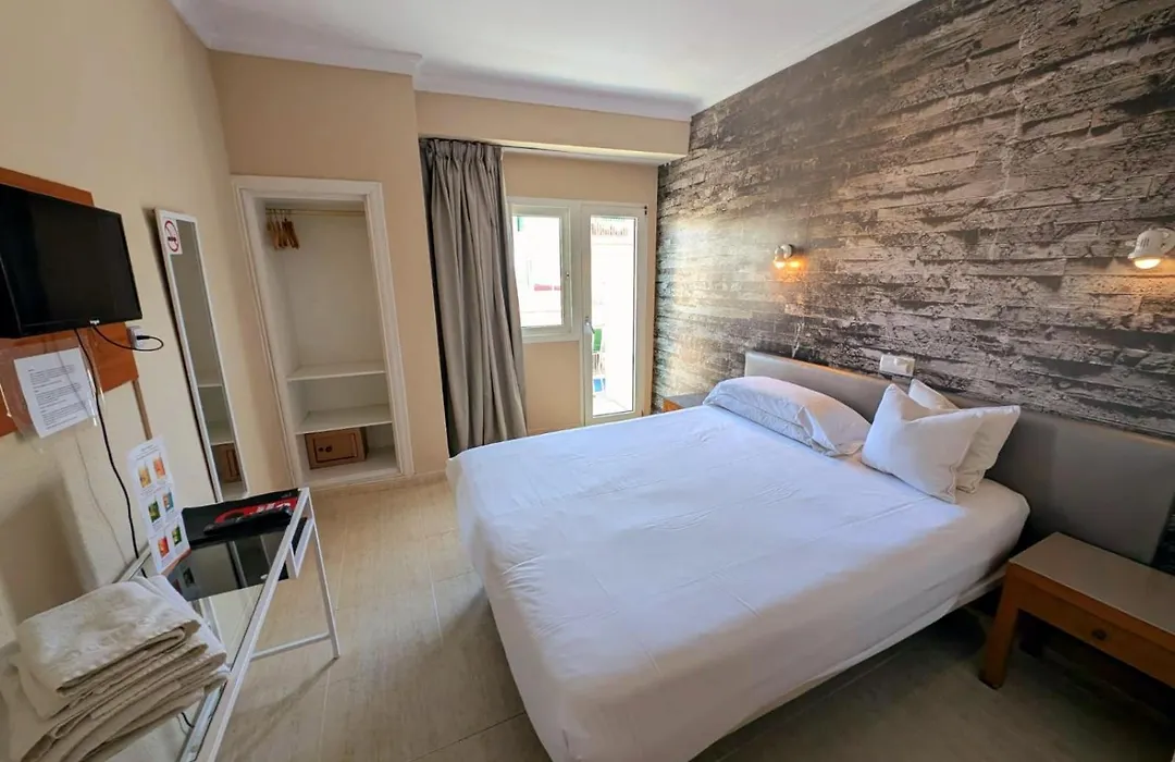 Hostal Mar del Plata-1