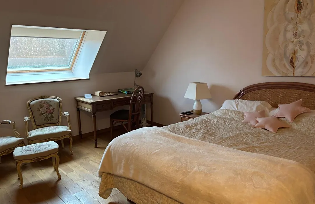 Relais du Chat Prosper-1