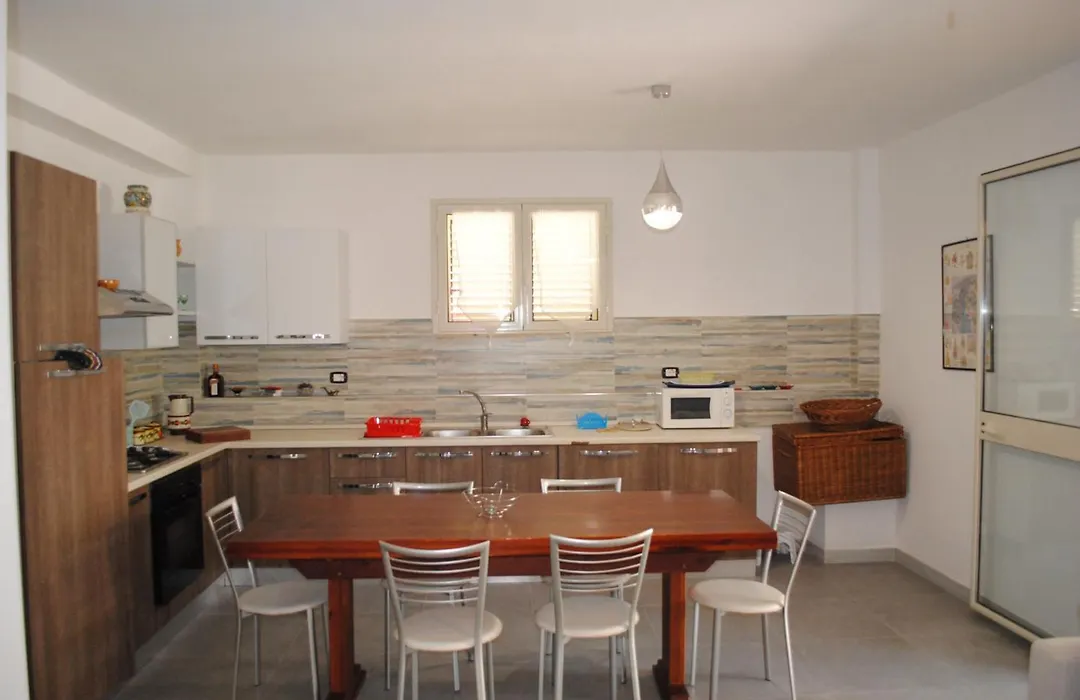 Summer Beach Rooms-1