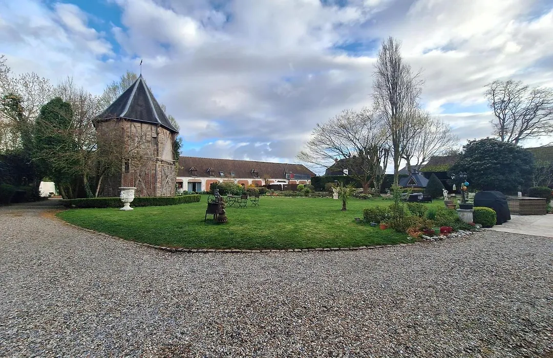 La Cour d'Hortense-1