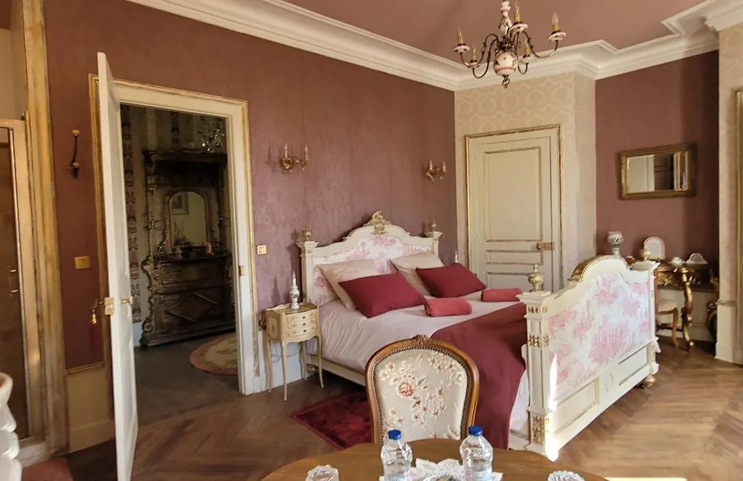 Château St Sulpice Chambre Porcelaine-1