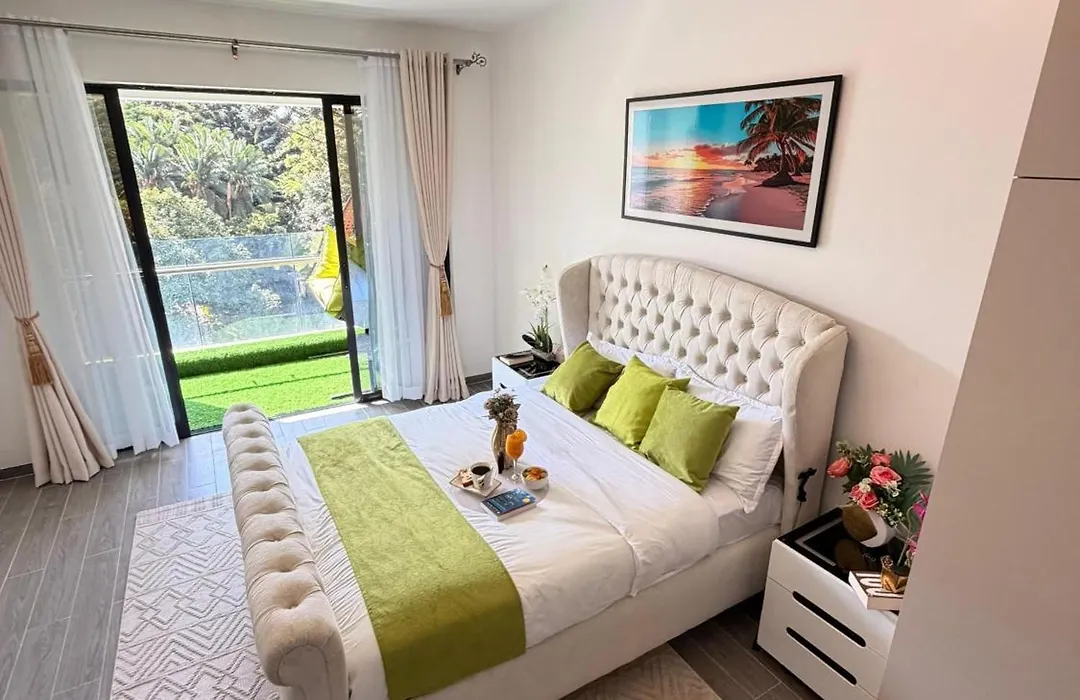 Diamond Ivy Residence-1