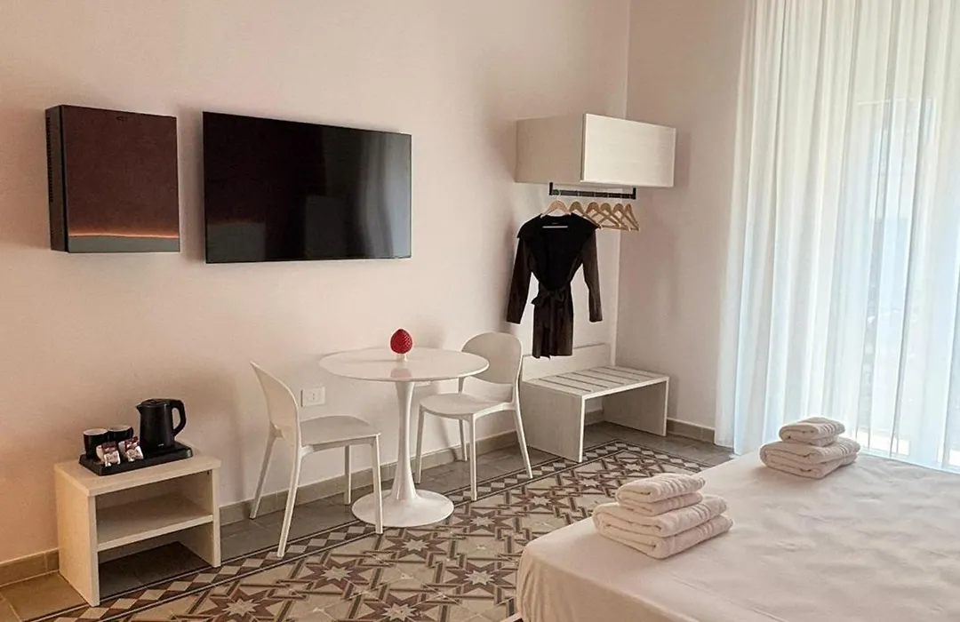 Casa Blanca Rooms&Suites-1