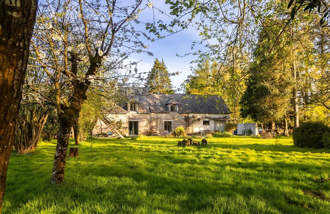 L'Hôtié de Brocéliande-1