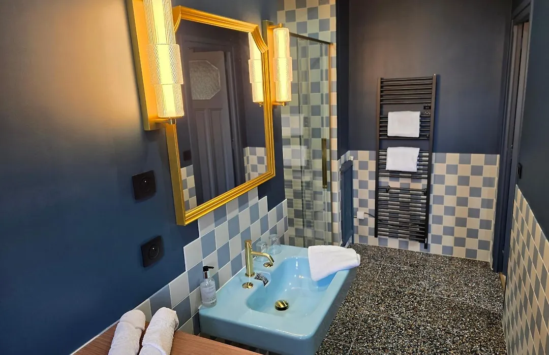 Le Castel Guesthouse-1