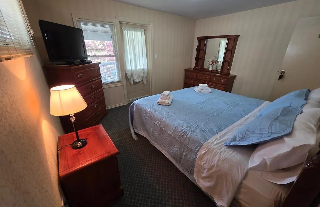 Rainbow Bed & Breakfast-1