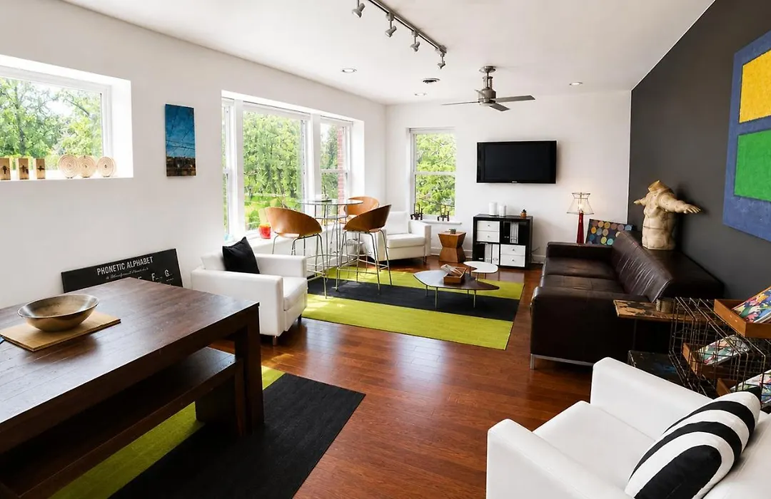 House 5863- Chicago'S Premier Bed And Breakfast-1