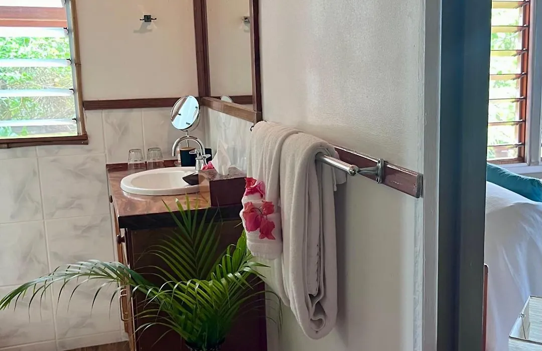 Naveria Heights Lodge-1