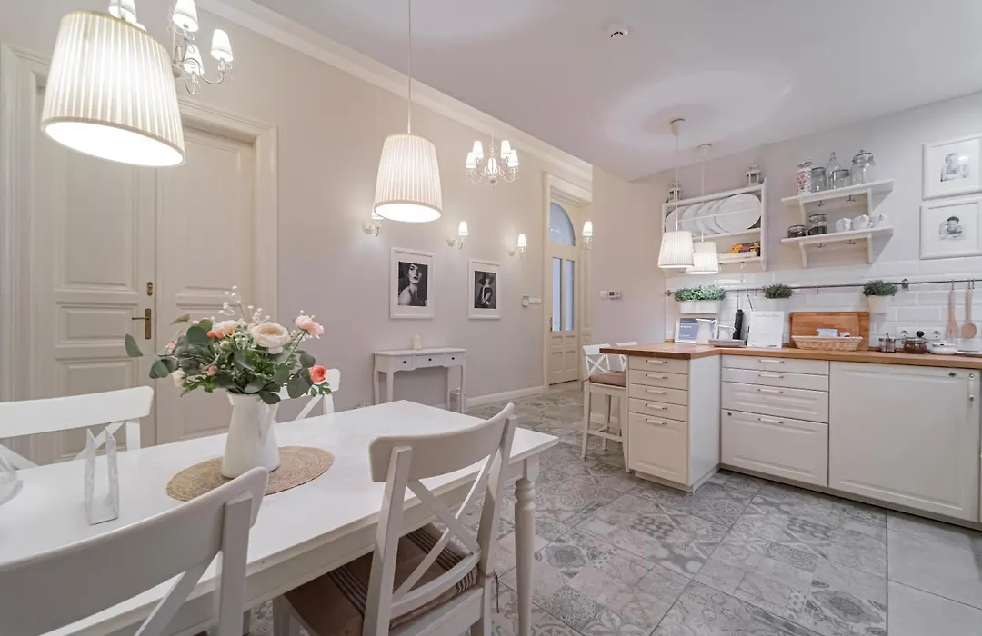Serenity Boutique Budapest-1