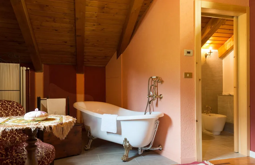 B&B Chambres D'Hôtes Quart De Lune-1