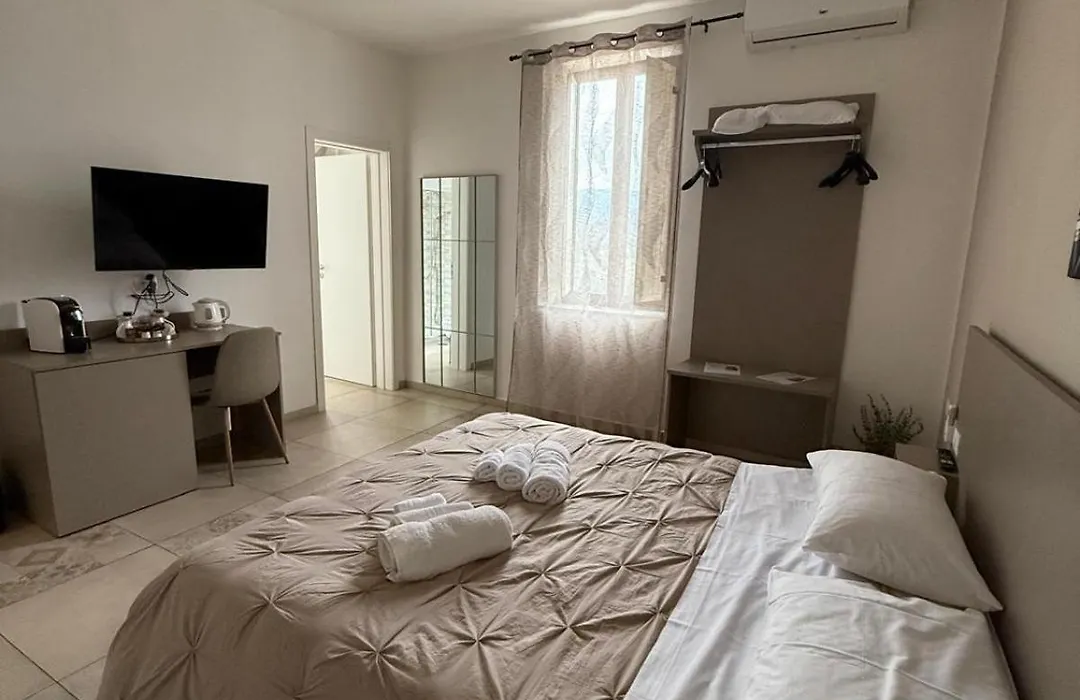 B&B Residenza De Rose-1