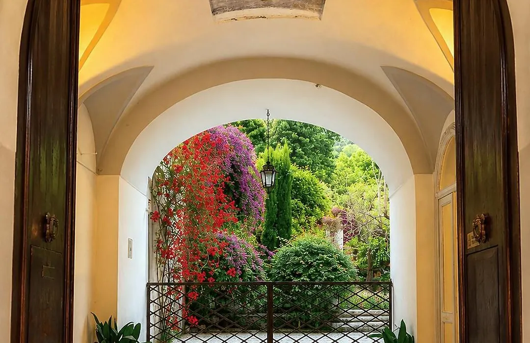 Palazzo Murat Luxury Rooms-1
