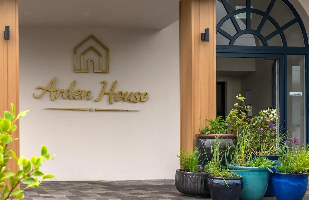Arden House-1