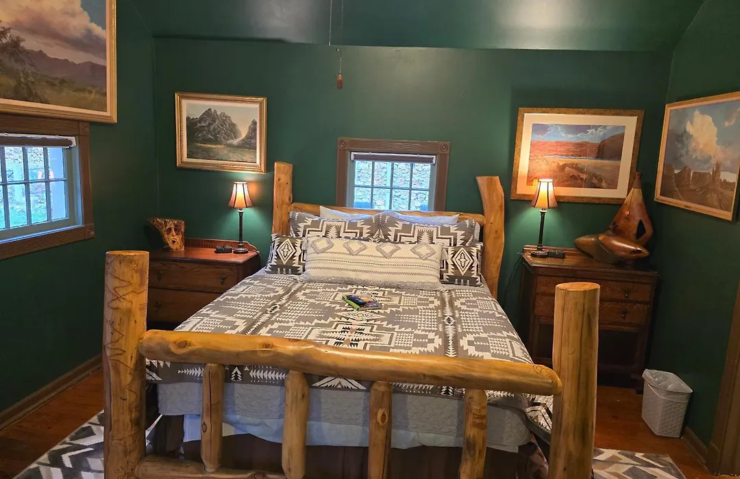 Rock Cottage Gardens B&B-1