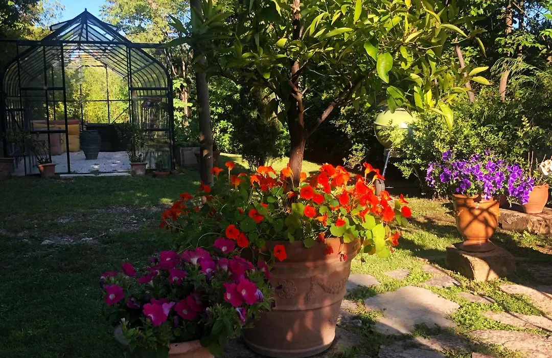 B&B Villa Roumanille-1