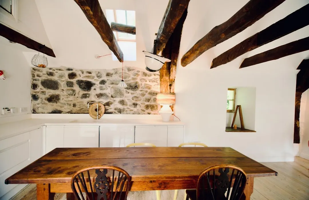 Wester Auchraw Croft B&B-1