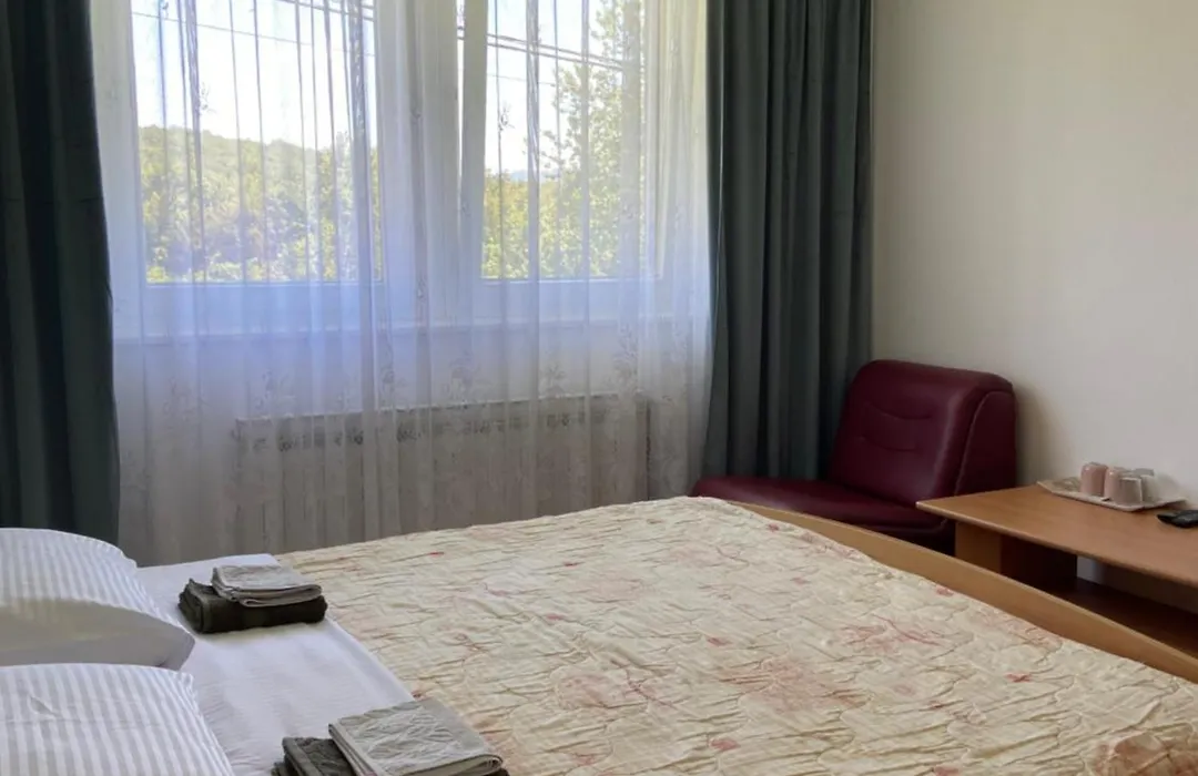 House Draga Plitvice Near The Lakes And Bus Stop-1