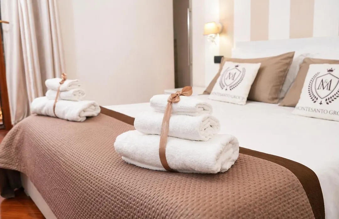 Montesantogroup Sorrento Room-1