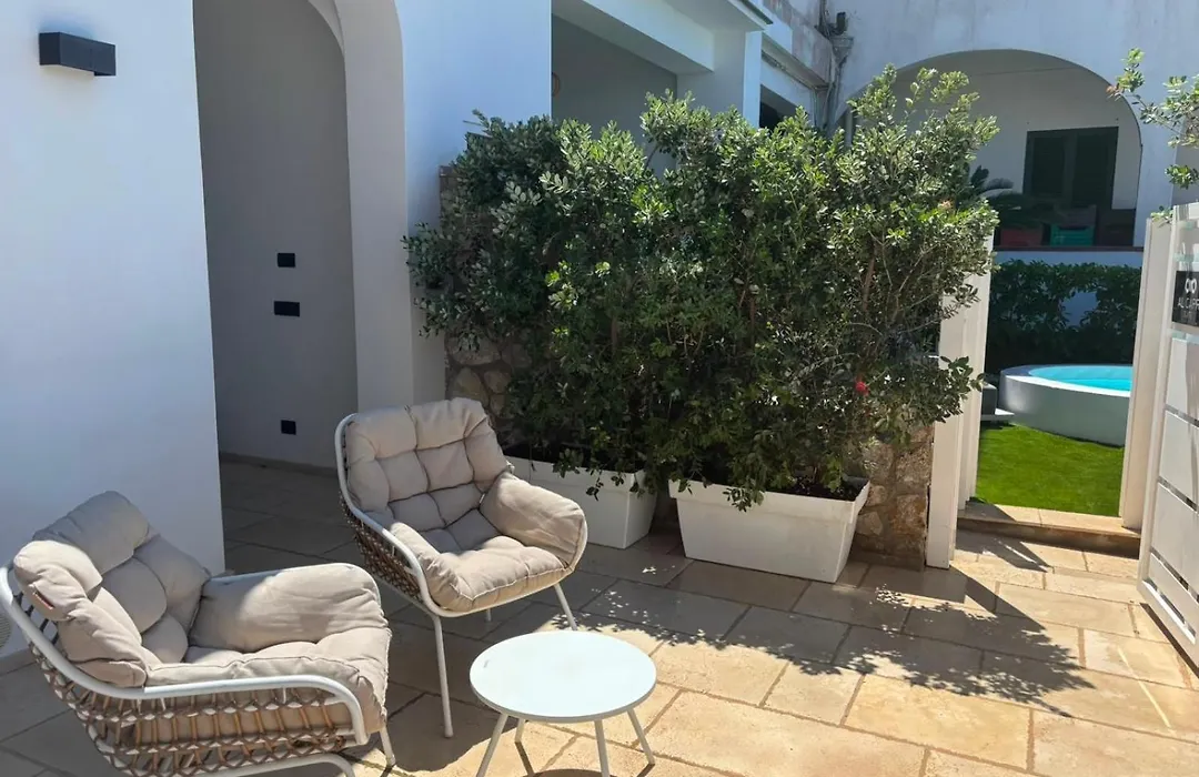 Al Capri Suite & Private Pool-1