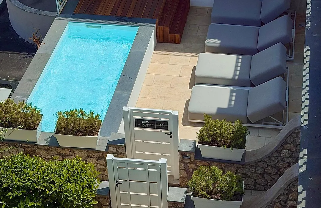 Al Capri Suite & Private Pool-1