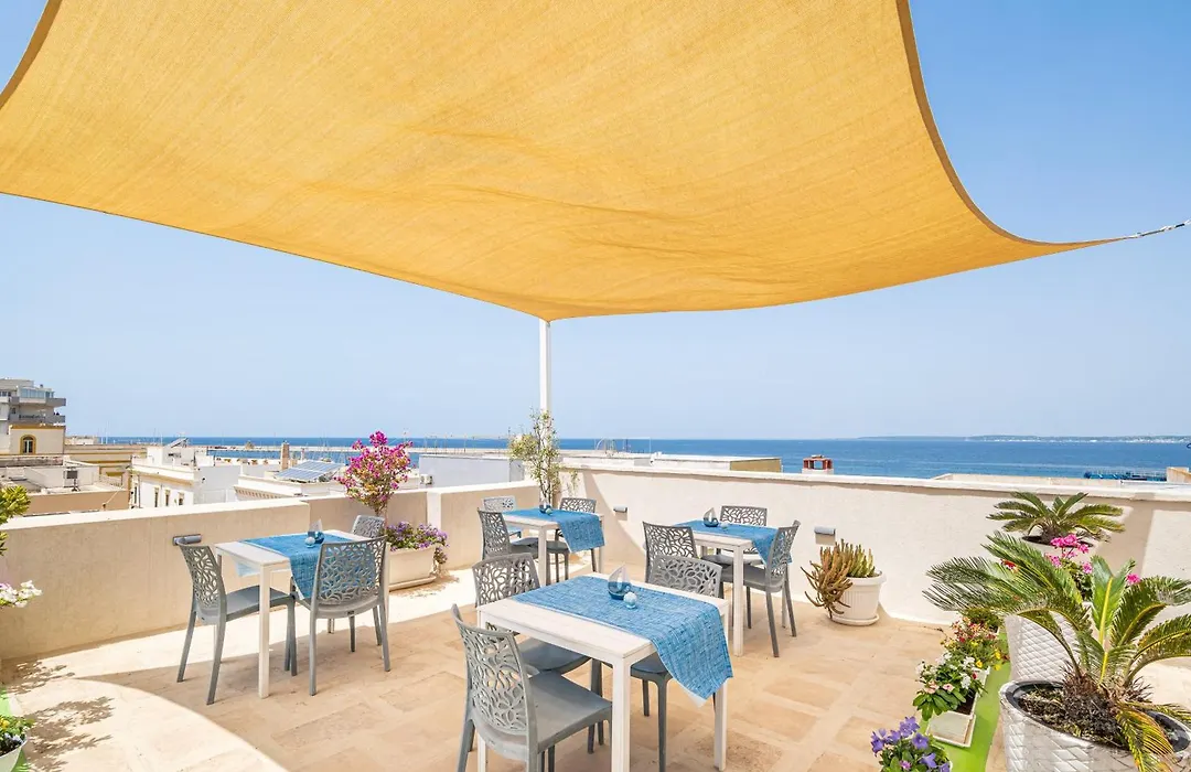 Dei Del Mare Boutique Rooms-1