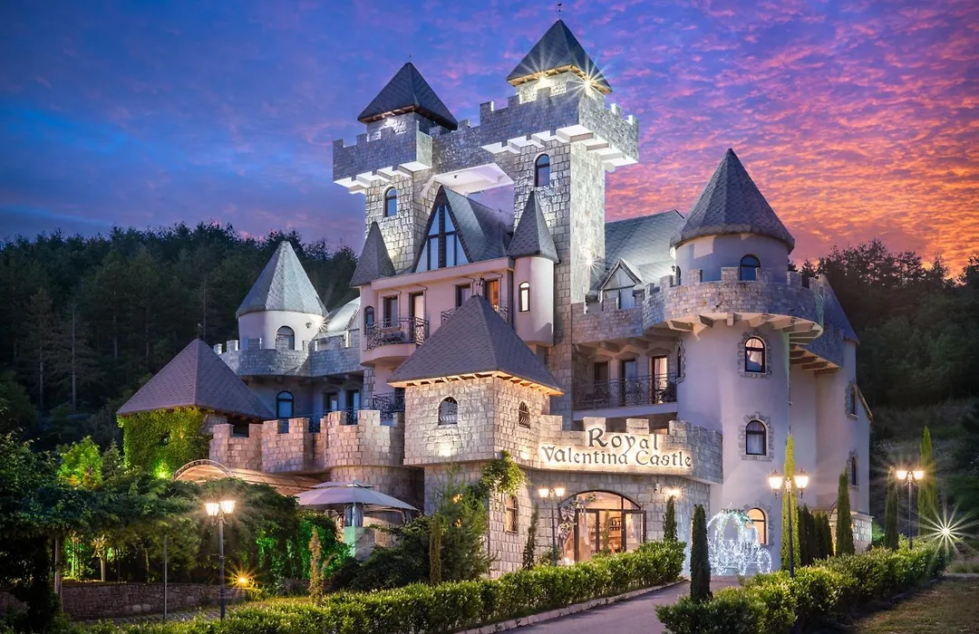 Royal Valentina Castle-1